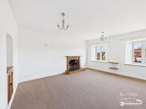 Sitting Room- click for photo gallery